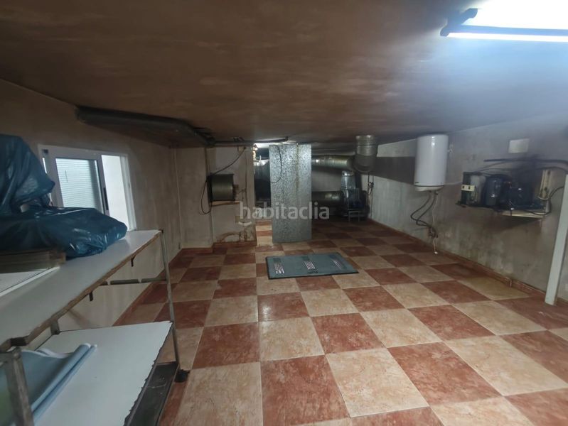 Foto b02b06e2-d64b-469f-9a6d-a993e8bd51d0. Local comercial a Petrer