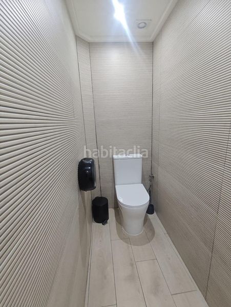 Foto 280fef23-6aa3-44ef-b8bf-b46e2bec88b9. Lloguer local comercial a Petrer