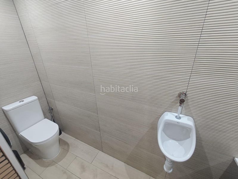 Foto 8aa90f02-b6af-49e6-a63b-6881f998d9e6. Lloguer local comercial a Petrer