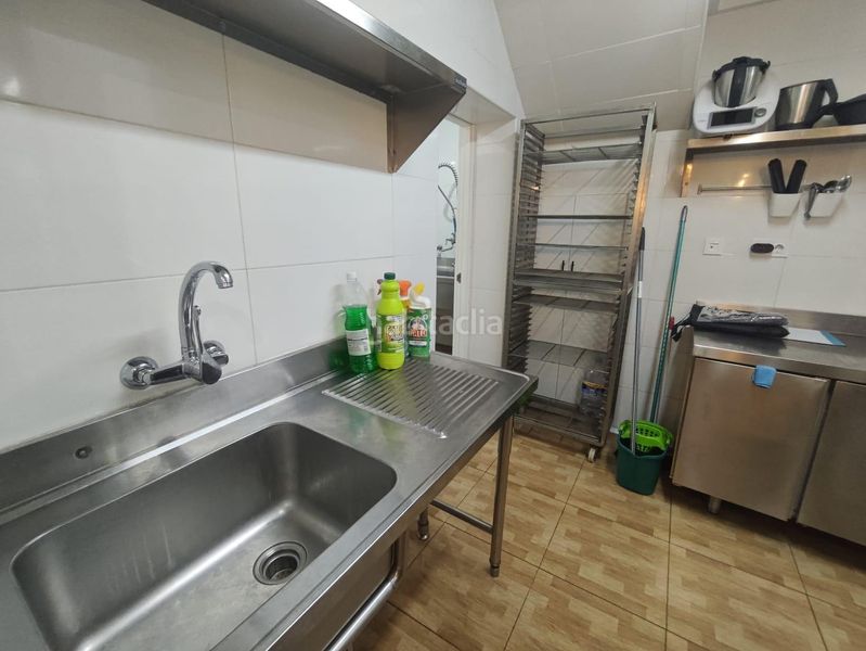 Foto dd11e944-6e3d-43de-9fd6-9555524555ee. Lloguer local comercial a Petrer