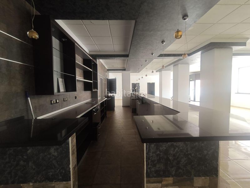 Foto c0bd538f-1c5f-4aaa-a718-7aaea8839add. Local comercial a Petrer
