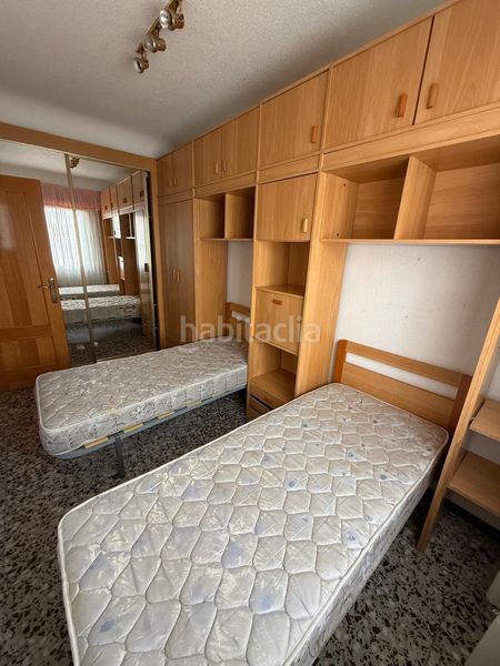 Foto 755a2c71-6b4a-45f5-8e90-39d664e0b470. Piso  con 4 dormitorios en Petrer