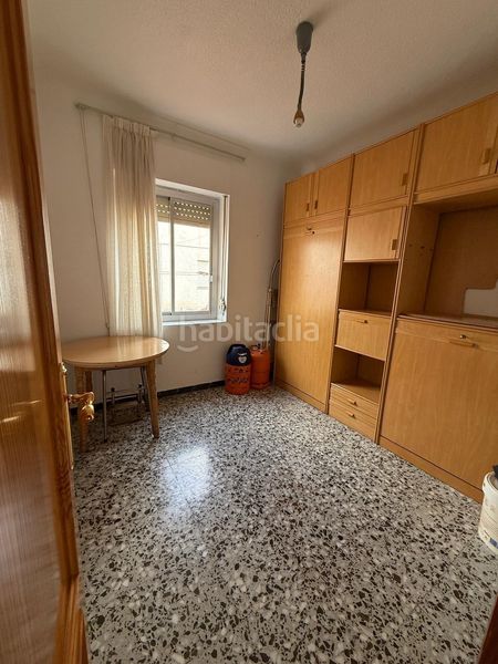 Foto a4579879-e169-49fd-9288-18457ad5720a. Piso  con 4 dormitorios en Petrer