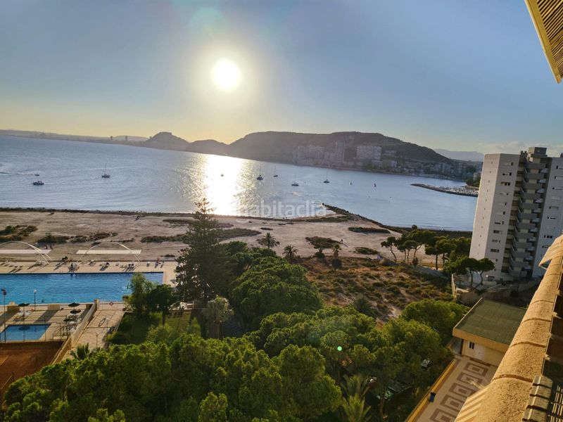 Foto 9e42aacd-48ea-4e6d-97d4-8b8b8b7a40ef. Apartamento  en primera linea en Cabo de las Huertas Alicante