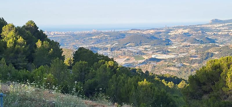 Foto 563b1432-e2ba-40bc-b05c-3dce9b8ed857. Masia amb calefacció a Bolulla