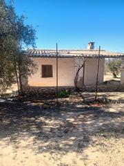 Finca rústica a Biar. Finca rústica con casita