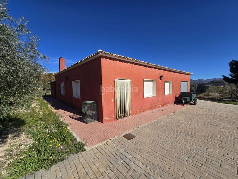 Foto 0e701c72-f96f-44ef-91b5-f3492e48fd4d. Casa amb aparcament a Sax