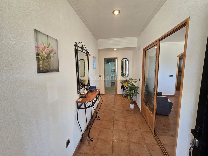 Foto 33c43271-a5d5-4750-a458-2d1063e9e627. Casa amb aparcament a Sax