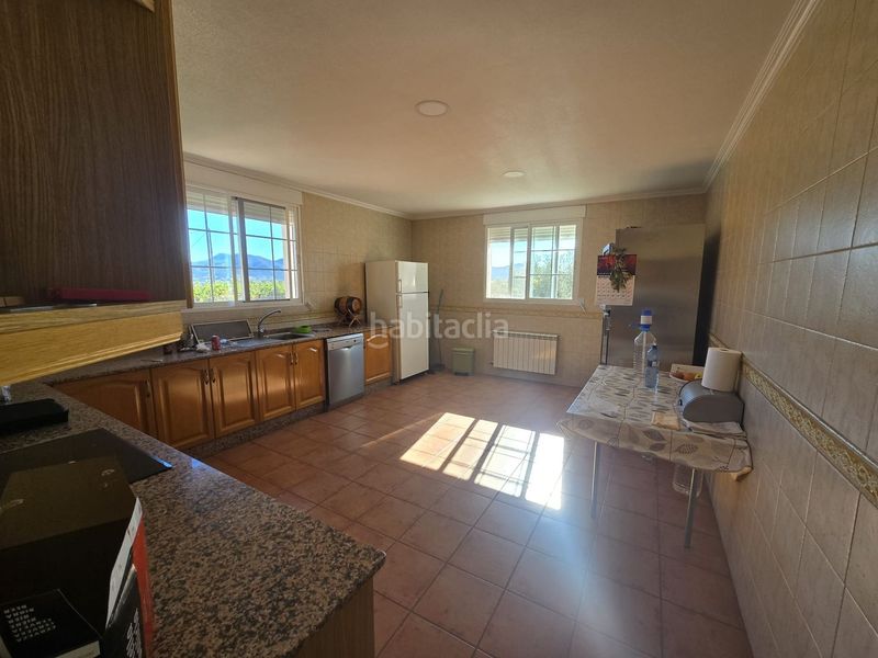 Foto 665a5a9e-7060-482c-9397-89581f834491. Casa amb aparcament a Sax