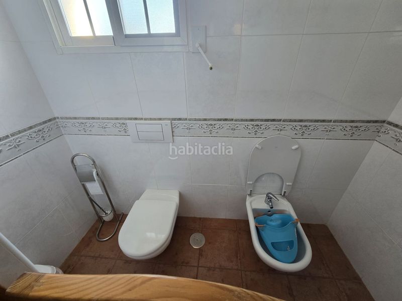 Foto f08fb029-59df-47c1-953d-3f326eeea9cb. Casa amb aparcament a Sax