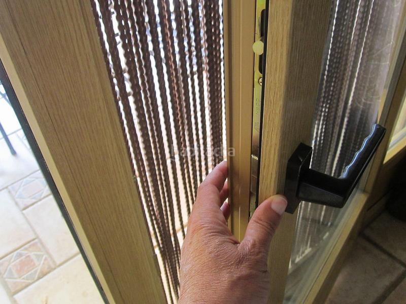 Foto 0c892dc9-43d4-4bf3-a3f7-d8da48777fc1. Casa a Yecla