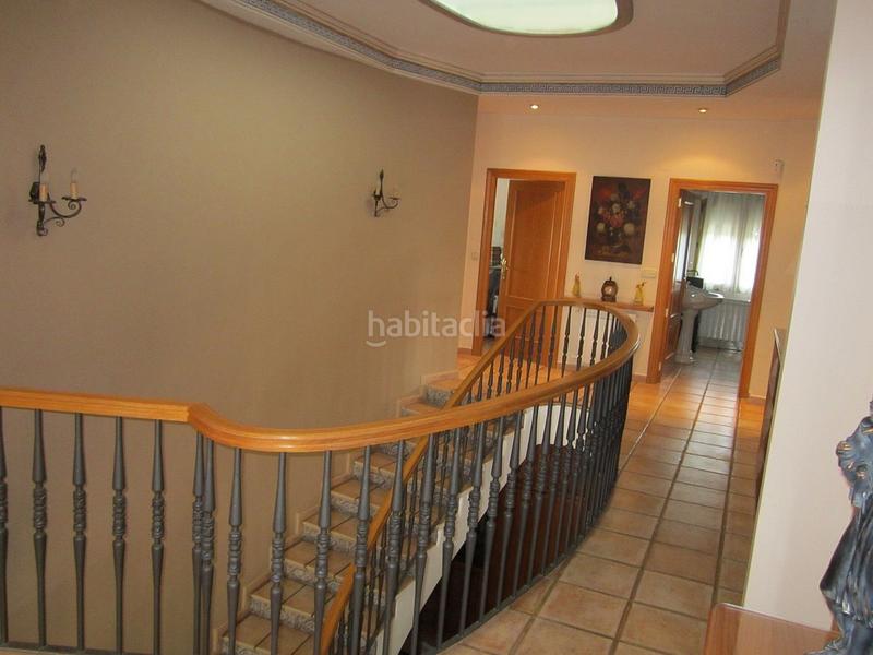 Foto 2c072279-ceba-4a8e-a312-bcecf45c1f15. Casa a Yecla