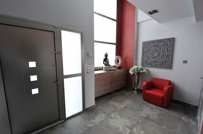 Foto 008a9707-924c-4503-8b2e-0f303d02c695. Casa amb aparcament a Yecla