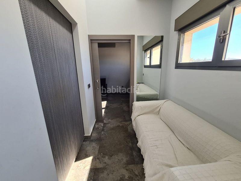 Foto b806e9b1-0469-4a21-9730-423a4f943ead. Casa amb aparcament a Yecla