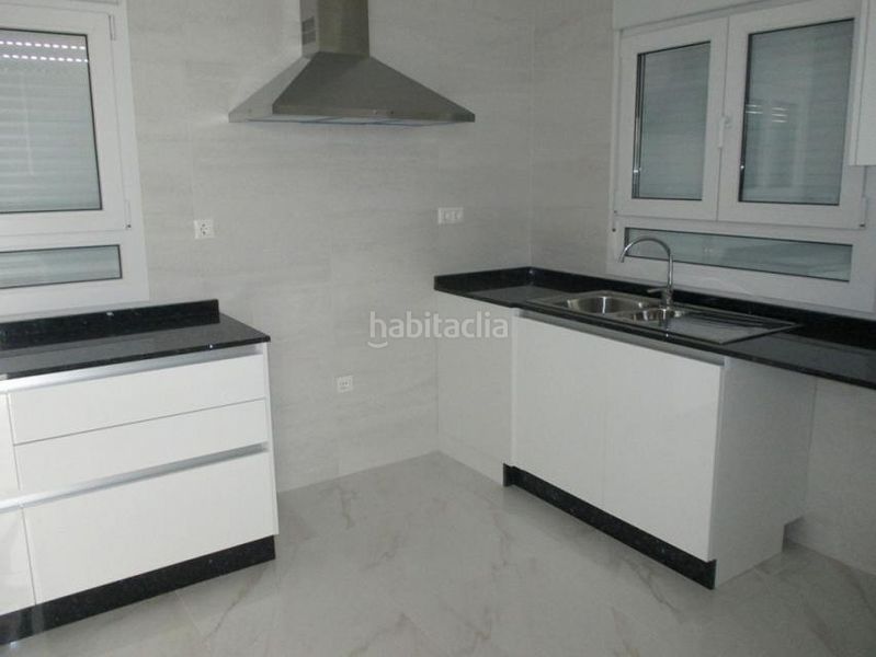 Foto b6055a4e-56e1-4b76-84a6-710dba092c8f. Casa a Pinoso