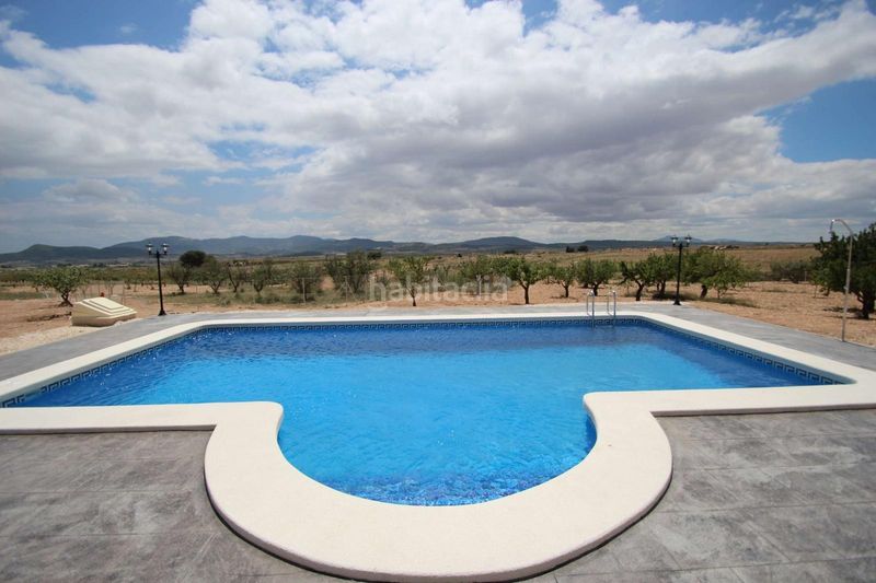Foto 723c13ac-eb1d-4400-8fdd-868d523d4f1b. Casa a Pinoso
