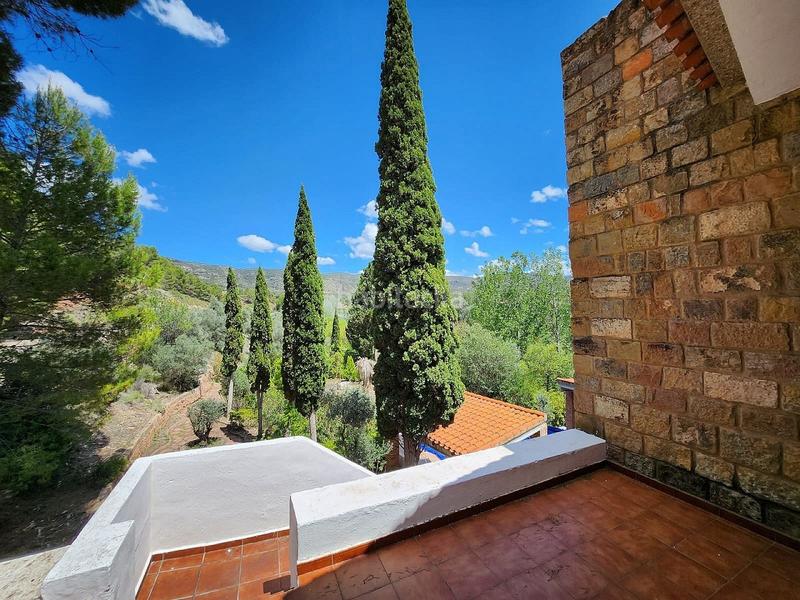 Foto 4dce1350-014b-47df-8816-3dea3f64cd4a. Mas avec parking dans Jalance