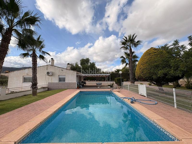 Foto 39368d0b-6618-4d64-ae7b-54dafc7d2c87. House with parking in Monòver