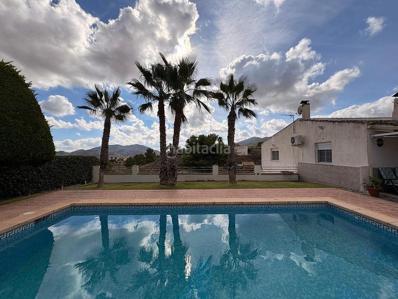 Foto 7be86aa9-6b35-4a63-a2c6-3feac8096cf1. House with parking in Monòver