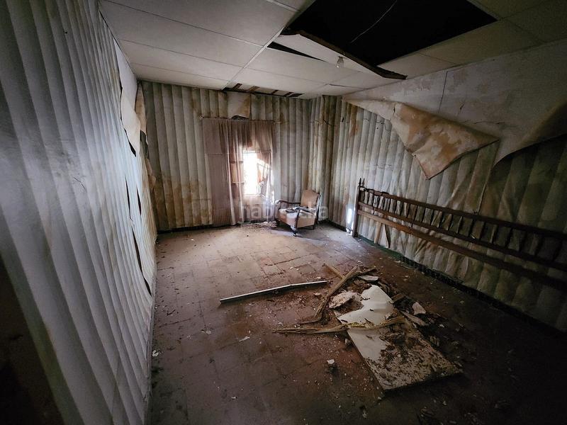 Foto 6dc82bf2-b644-4bf3-ad82-e13bd6cc6e5b. Casa adosada en El Rabal Villena