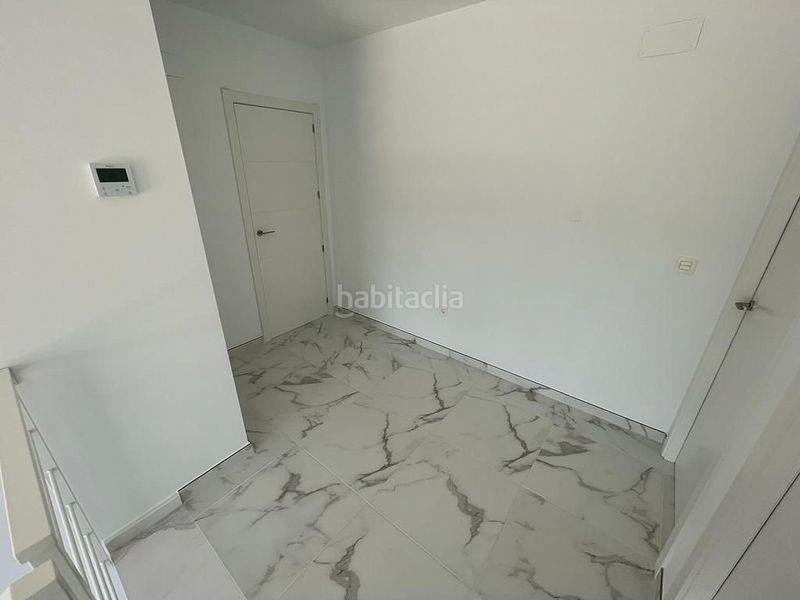 Foto 7bd88d62-42c8-4168-8b31-2821bbf2768e. Casa amb aparcament a Pinoso