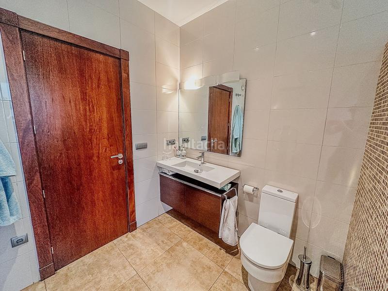 Foto 32f79e3d-2780-48fd-9596-8ad36bbeae7a. Casa en Centro Elda