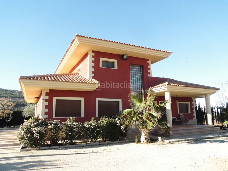 Foto e2c37140-e150-4757-bff8-16a6ba4c85aa. Casa a Pinoso