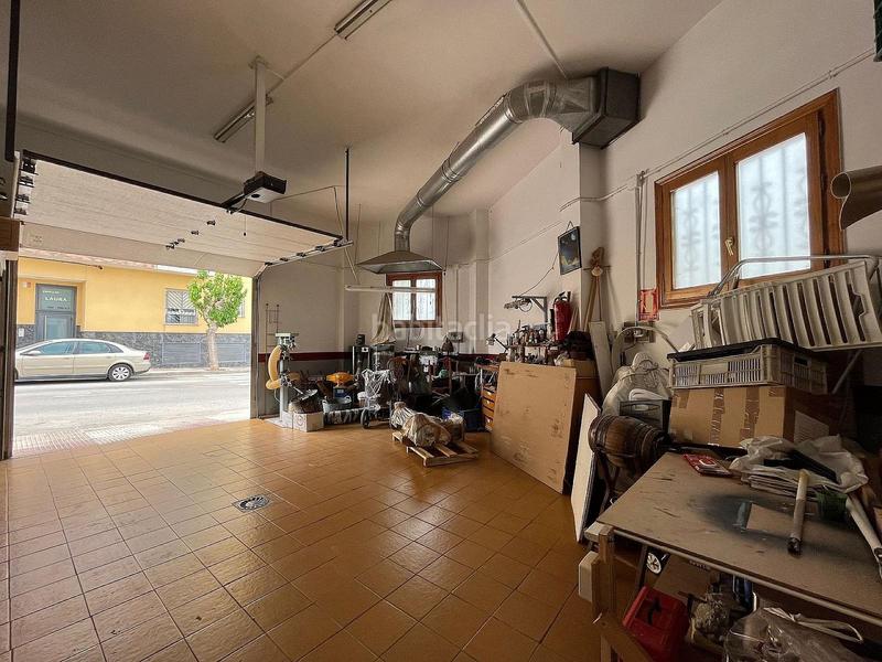 Foto 4e02f5df-6555-4c80-8002-9a939684cc0e. Maison jumelée avec parking dans Sax