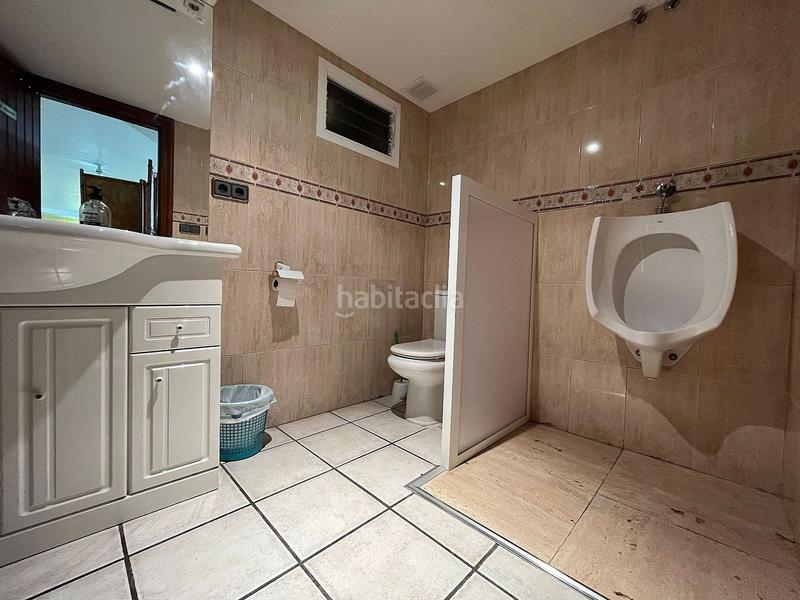 Foto 731d87ea-9baf-4144-bd97-a9265ef07643. Maison jumelée avec parking dans Sax