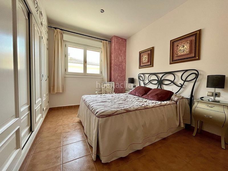 Foto b0897ec2-1a9b-4852-bdb5-e7eccd1c27fd. Maison jumelée avec parking dans Sax