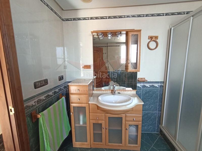 Foto 0d88e9b9-c0bb-4675-9dd5-c8287a168169. Casa a Campo Alto-Club de Campo Elda