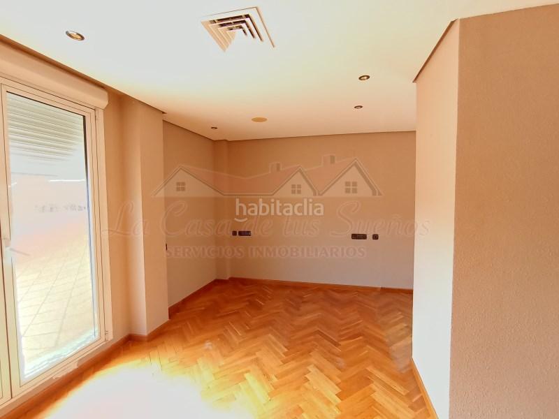 Foto 31f37e43-9639-4598-96ea-bce3202463ab. Casa a Campo Alto-Club de Campo Elda