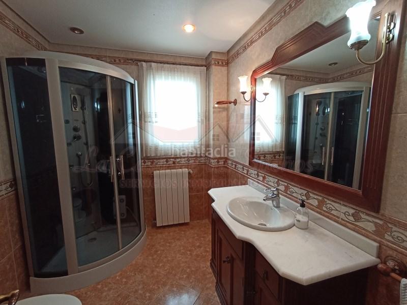 Foto b59e5d4e-5562-46cf-a57a-f19c325bea1d. Casa a Campo Alto-Club de Campo Elda