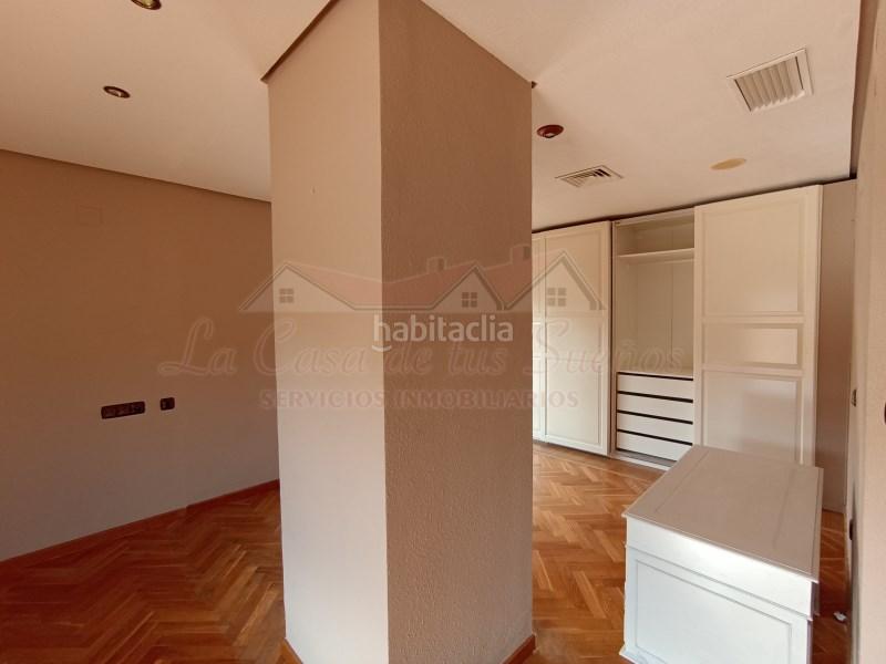 Foto eec3f7cb-5e5c-4ce0-b228-88913670a2bd. Casa a Campo Alto-Club de Campo Elda