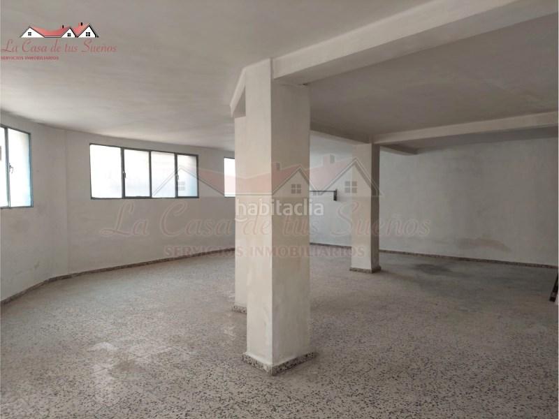 Foto f1728aa5-f194-4547-8f64-8369bc70e838. Local comercial en Sax