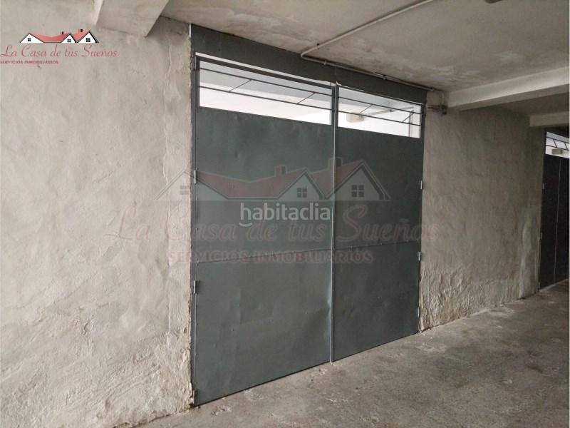 Foto 481cfb1d-20b3-4670-ae26-06c588f88760. Locale commerciale in Sax