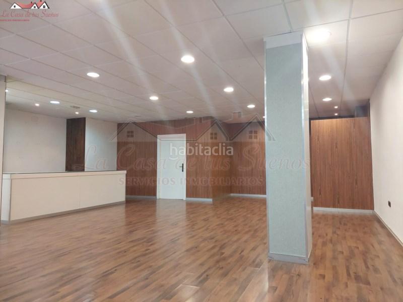 Foto d8d0f25e-243d-4453-aa73-efce26babc2c. Business premise in Sax