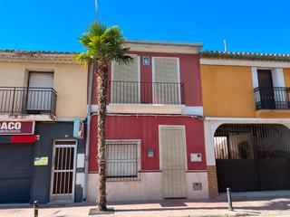 Casa adossada a Hondón de los Frailes