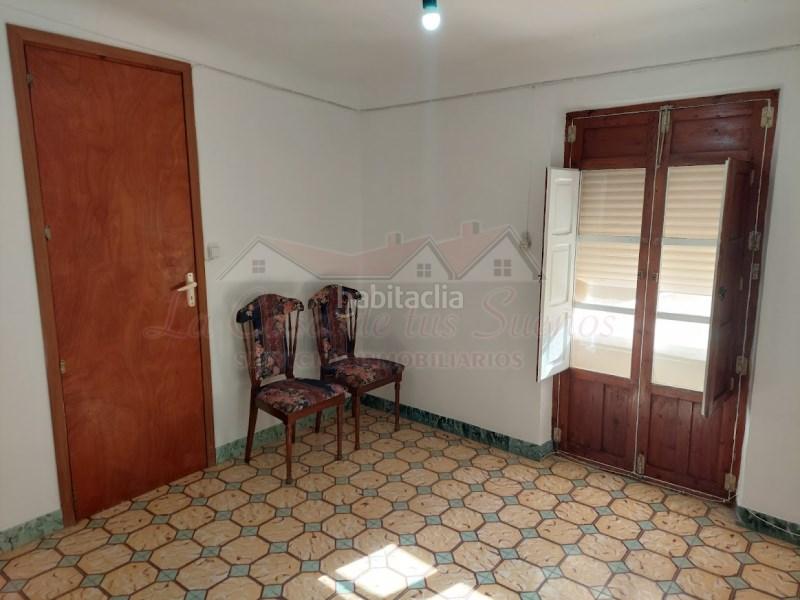 Foto dd7b4d2a-a278-46e7-9636-619be1b922b3. Casa a schiera in Sax