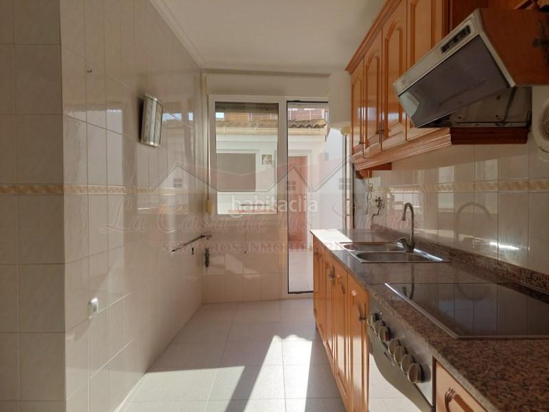 Foto 1b6fed77-4337-466a-b13d-f617a097396f. Casa adossada a Sax