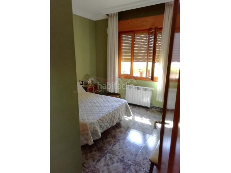 Foto 53732bca-a5d8-4308-8ac5-48b0a6ca45e1. Casa adossada a Caudete