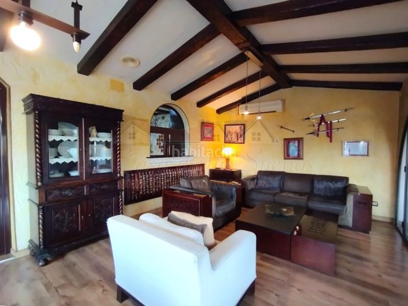 Foto c9f901d3-84be-45a5-893f-a11c8033d2d9. Casa en Sax