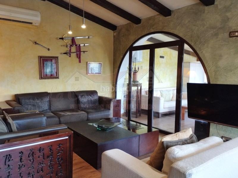 Foto 543ab699-0f03-4782-b2dc-1d522edd9b8f. Maison dans Sax