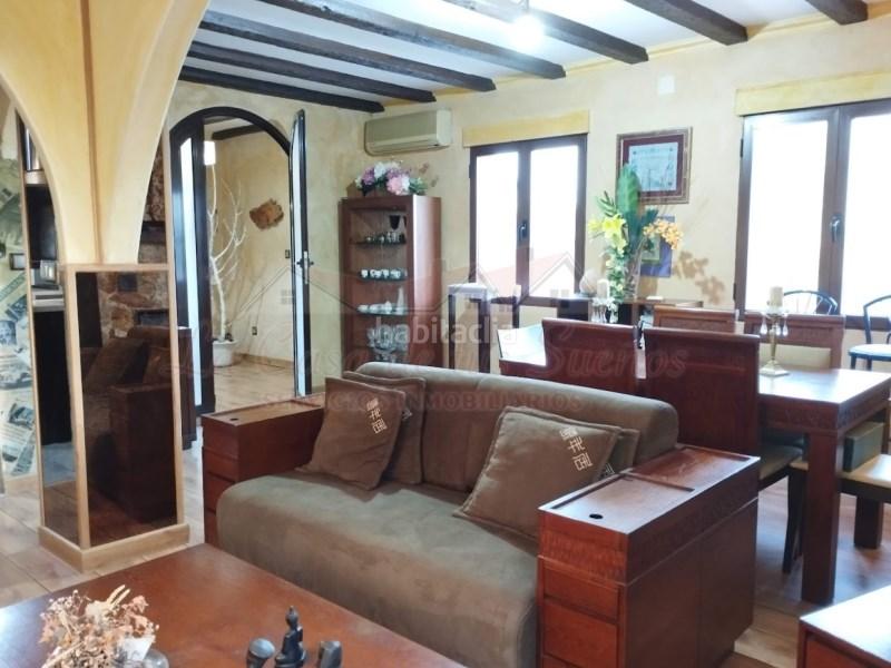 Foto 6394164e-b407-419e-b5d7-91d8944bce16. Maison dans Sax