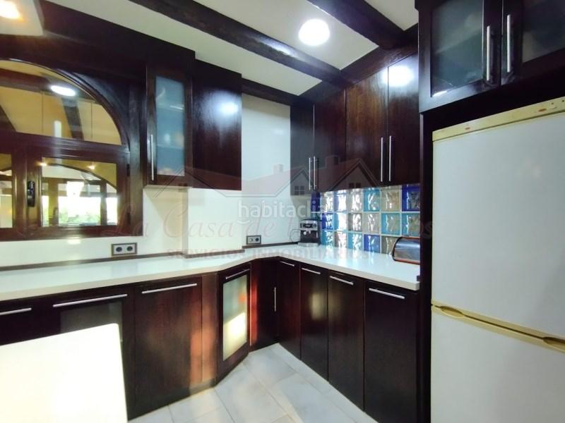 Foto 91bceaf4-171d-451d-9809-fceddbdc01c5. Maison dans Sax