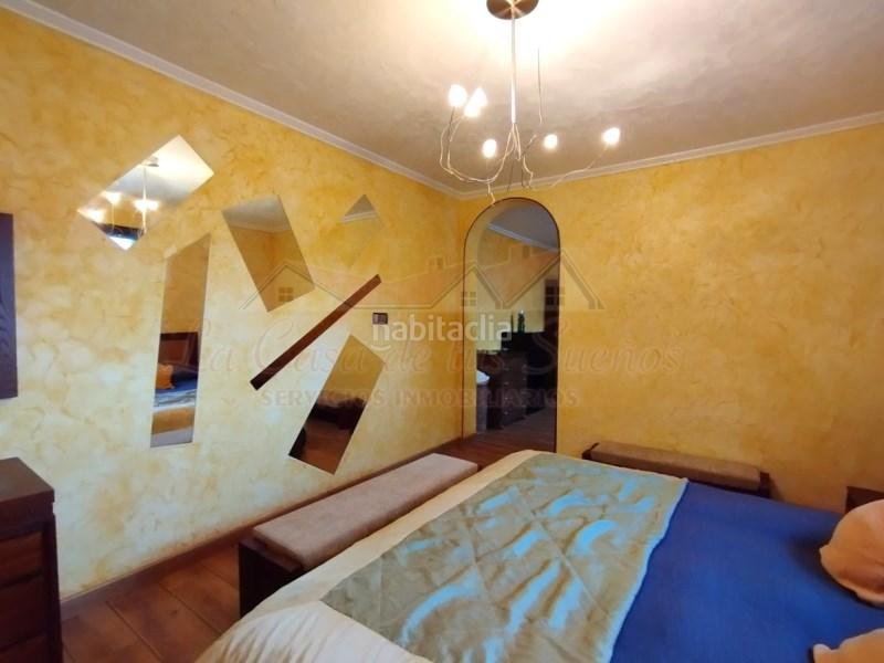 Foto b3bd7e09-7e60-4b51-8b7a-dfd828fc101d. Maison dans Sax