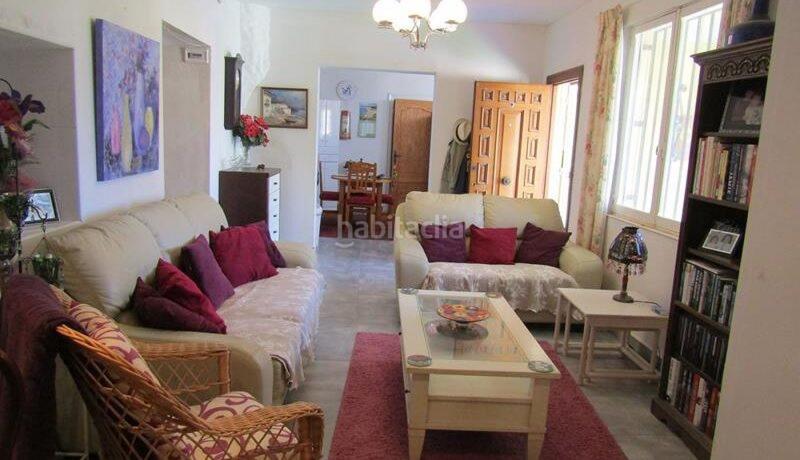 Foto 00db025c-1e5f-4a80-aa9c-075c6c0ff59d. Xalet a Romana (la)