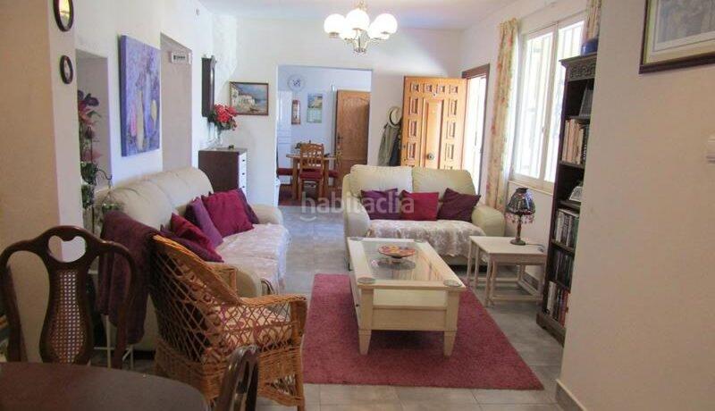 Foto 7c45cb9e-15cf-4e48-94dd-2c5981669cb2. Xalet a Romana (la)