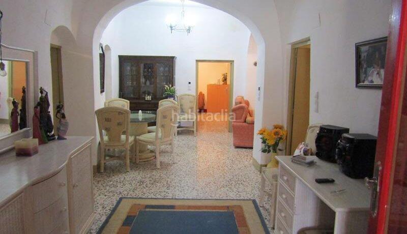 Foto aa82fb5a-97c1-456e-b93e-b05cf00298c1. Xalet a Romana (la)