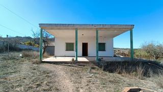 House in Hondón de los Frailes
